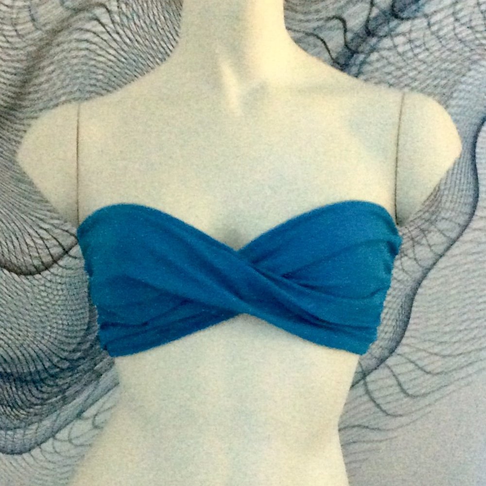 UjENA *BLUE* Bandeau Bikini Swim Top